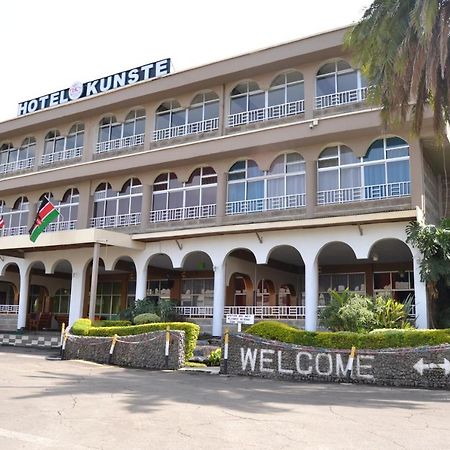Kunste Hotel 纳库鲁 外观 照片