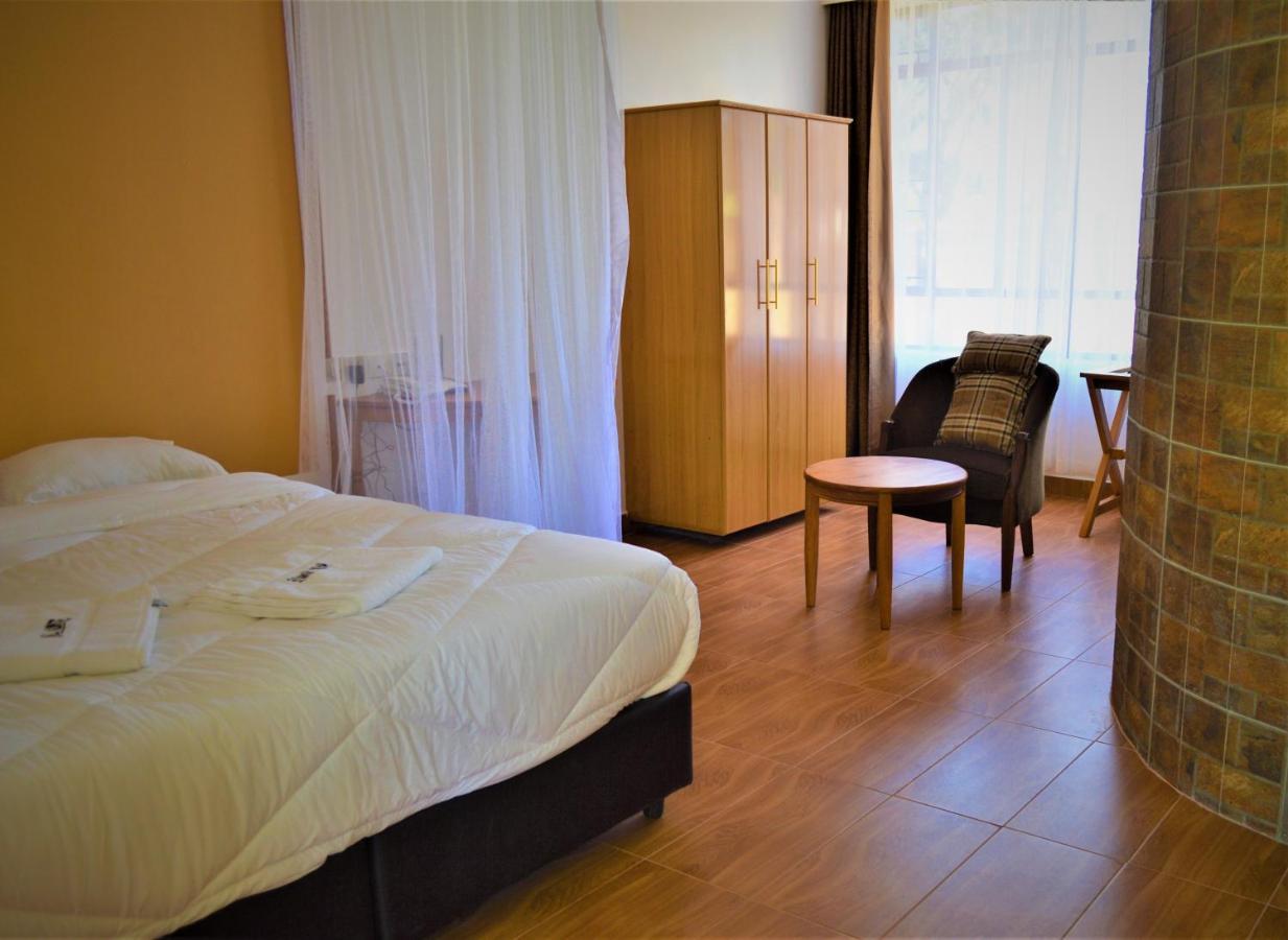 Kunste Hotel 纳库鲁 外观 照片